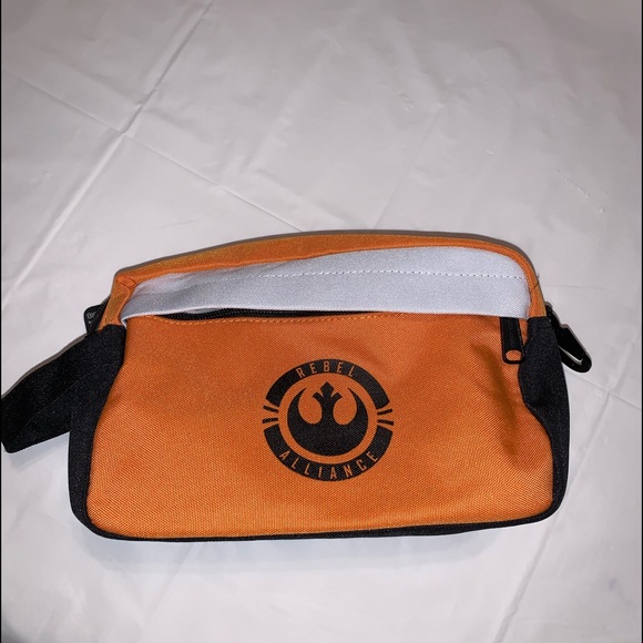 Star Wars Other - Star Wars Toiletry Bag, NWT, Rebel alliance